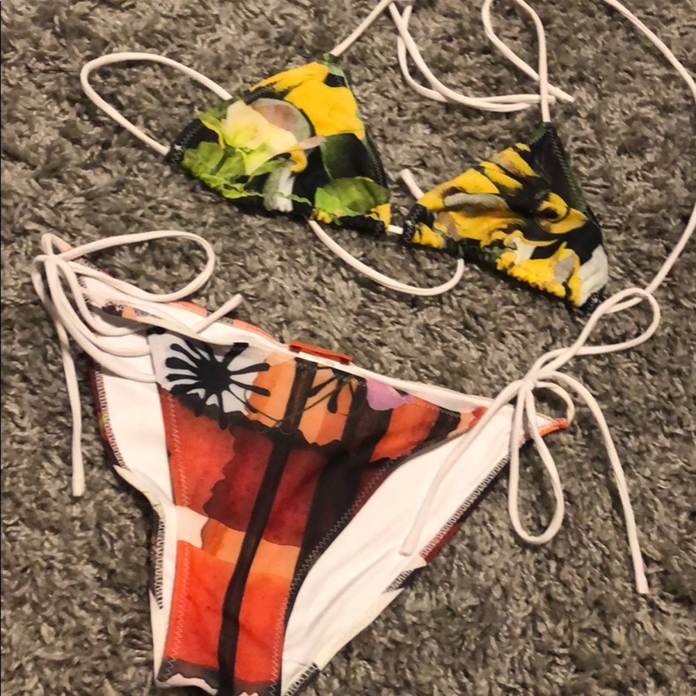 Bikini